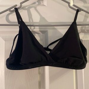 Nwot - lululemon black bralette. Fune back detail in straps (runs small)